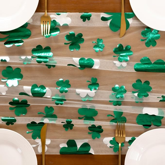 Socomi Green Lucky Shamrock St. Patrick's Day Table Runner Gauze Seasonal Spring Holiday Dining Table Decoration for Indoor Outdoor Home Party Decor 1pc