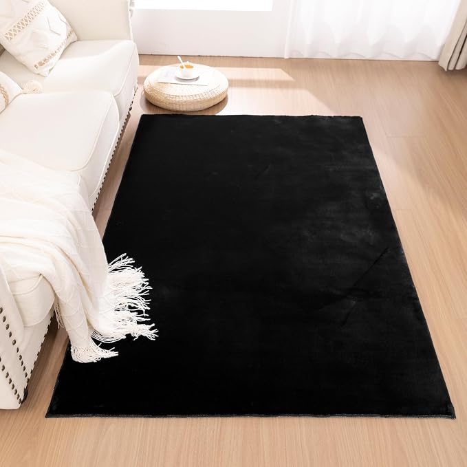 SHACOS 3x5 Ultra Soft Fluffy Faux Rabbit Fur Area Rug, Non Slip Machine Washable Padded Living Room Rugs, Cozy Indoor Modern Carpet for Bedroom Dining Room Kids Room Dorm Floor Mat, Black