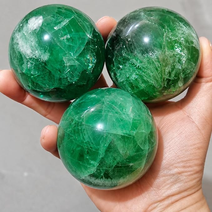 1.6-2 inch (4-5 cm) Natural Green Fluorite Crystal Ball with Stand, Hand Polished Gemstone Sphere, Reiki Healing Decorative Stone Sphere, Feng Shui Home Ornament, Mineral Crystal Collection Gift