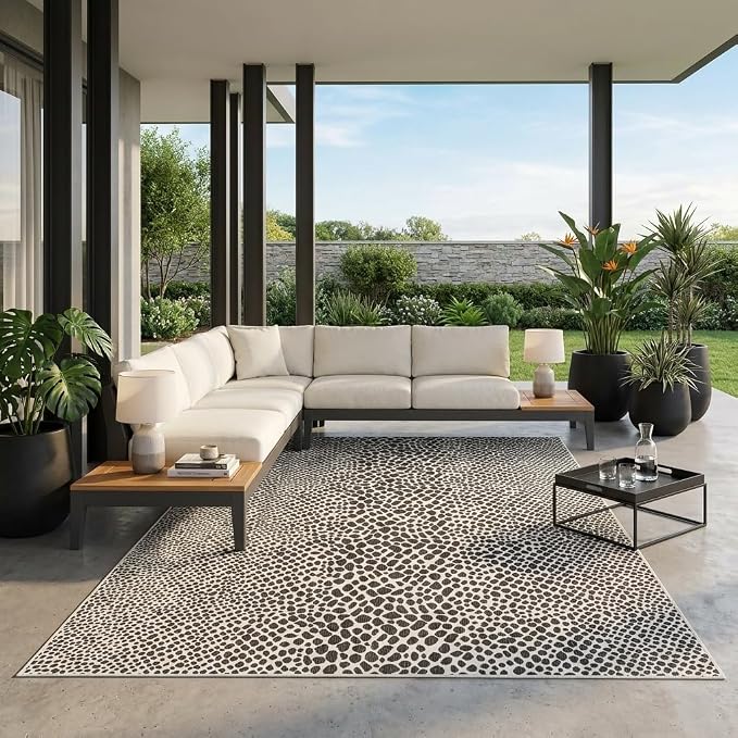 Unique Loom Outdoor Collection Area Rug - Cape Town (10' x 13' 1" Rectangle, Black/ Ivory)