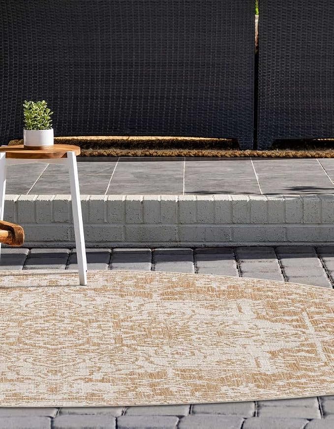 Unique Loom Jill Zarin Outdoor Collection Area Rug - Dubai (13' Round, Beige/ Brown)