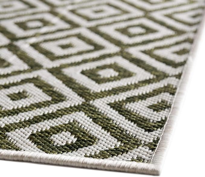 Unique Loom Outdoor Collection Area Rug - Costa Rica (5' 3" x 8' Rectangle, Green/ Ivory)