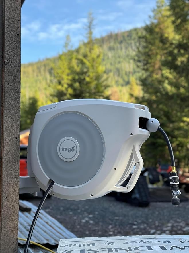Vego Garden Hose Reel Retractable Hi-Flow Wall Mounted Hose Reel Automatic Rewind, Any Length Lock with 9 Patterns Sprayer Nozzle, Quick Connector and Adjustable shot Nozzle (Cloud White, 82ft)