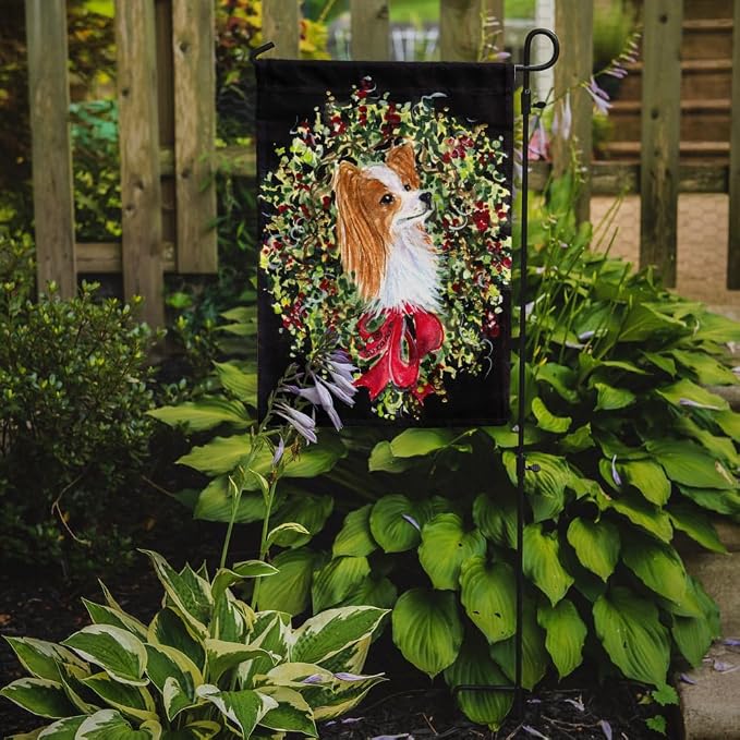Caroline's Treasures SS8953GF Christmas Wreath Papillon Garden Flag Mailbox Flag Decorative Yard Flag Banner Outside Patio Artwork Yard Flower Beds, Garden Size, Multicolor