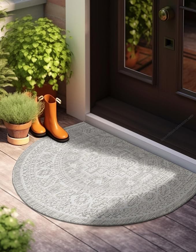 Unique Loom Outdoor Aztec Collection Area Rug - Chalca (3' 1" x 6' 1" Hearth Light Gray/Ivory)