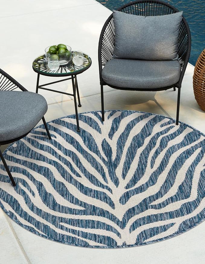 Unique Loom Outdoor Safari Collection Area Rug - Tsavo (10' Round, Blue/ Ivory)