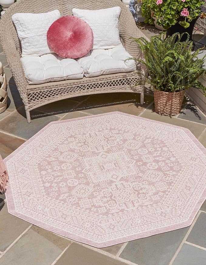 Unique Loom Outdoor Aztec Collection Area Rug - Chalca (5' 3" Octagon, Pink/ Ivory)