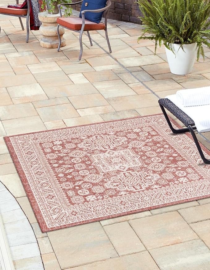 Unique Loom Outdoor Aztec Collection Area Rug - Chalca (10' Square, Rust Red/ Ivory)