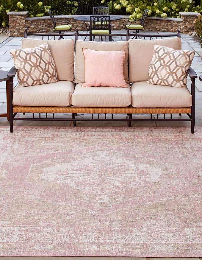 Unique Loom Outdoor Traditional Collection Area Rug - Valeria (5' 3" Square, Pink/ Ivory)