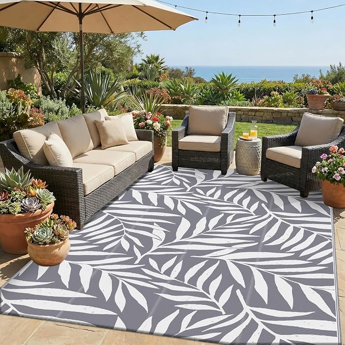 Smiry Outdoor Rug 5x8 ft, Waterproof Reversible Plastic Straw Rugs, Outdoor Area Rug with Leaf Pattern, Outside Floor Mat for Patio, Backyard, Deck, Picnic, Beach, Camping, Grey & White
