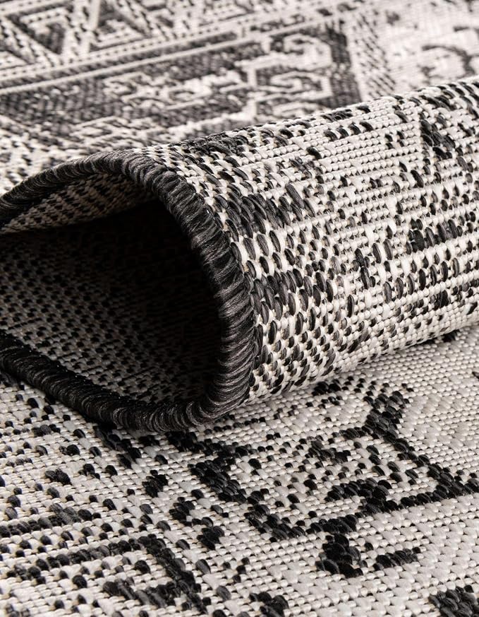 Unique Loom Outdoor Aztec Collection Area Rug - Coba (9' x 12' Rectangle, Charcoal Gray/ Ivory)