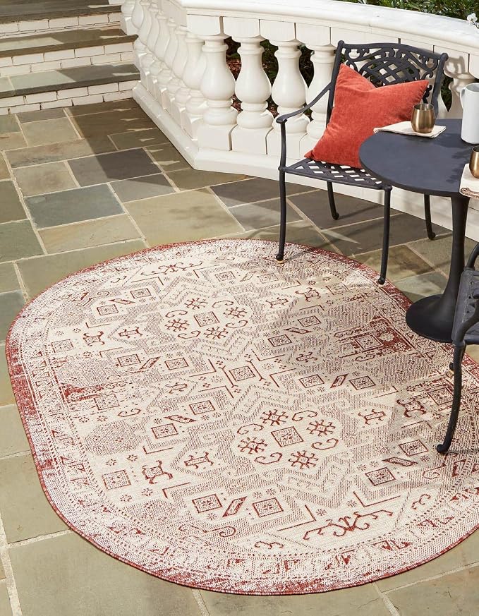 Unique Loom Outdoor Aztec Collection Area Rug - Coba (5' 3" x 7' 10" Oval, Rust Red/ Ivory)