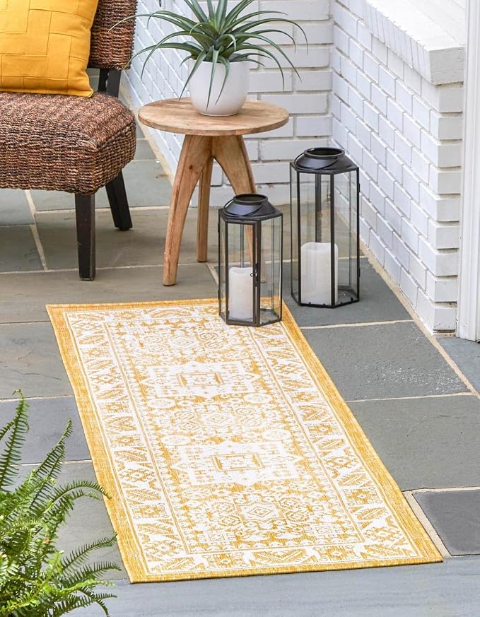 Unique Loom Outdoor Aztec Collection Area Rug - Chalca (2' x 6' 1" Runner, Yellow/ Ivory)