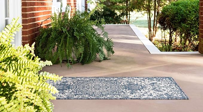 Unique Loom Outdoor Collection Area Rug - Dubai (2' x 6' 1' Runner, Blue/ Ivory)