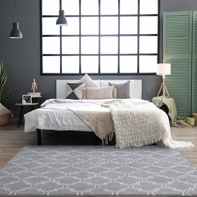 Chicrug 6x9 Shag Geometric Modern Area Rug for Bedroom Living Room | Memory Foam Indoor Carpet, Fluffy Rug for Bedside Room for Family Girls Kids Play Mat, Grey and White