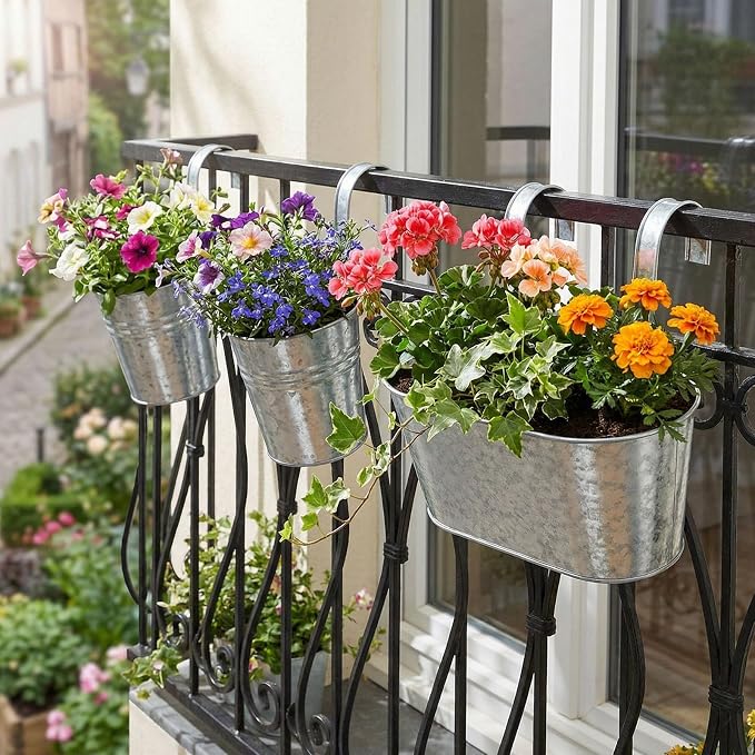 16 Pcs Hanging Flower Pots Planters for Outdoor Metal Iron Wall Flower Planter Baskets for Railing Fence Balcony Garden Yard Home Indoor Decoration with Detachable Hooks (Silver)