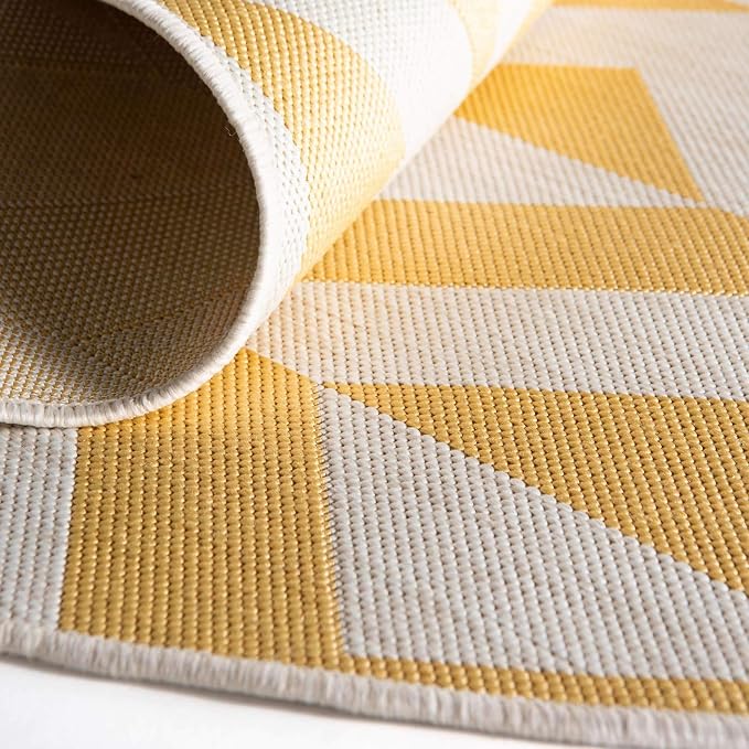 Unique Loom Outdoor Collection Area Rug - Napa (5' 3' x 8' Oval, Yellow/ Ivory)