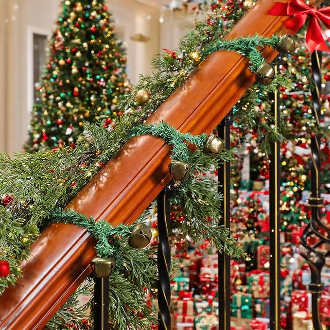 25 Pcs 20 Inches Christmas Garland Ties with Bells Decorative Twist Ties Garland Hanger for Banister Stairs Railing Garden Reusable Flexible Twist for Xmas Holiday Decorations (Bronze)