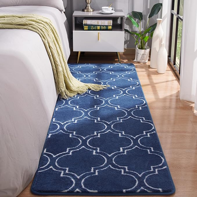 Chicrug 2x6 Shag Geometric Modern Runner Rug for Bedroom Hallway | Memory Foam Indoor Runner Carpet, Fluffy Rug for Living Room Bedside Room for Family, Navy and White