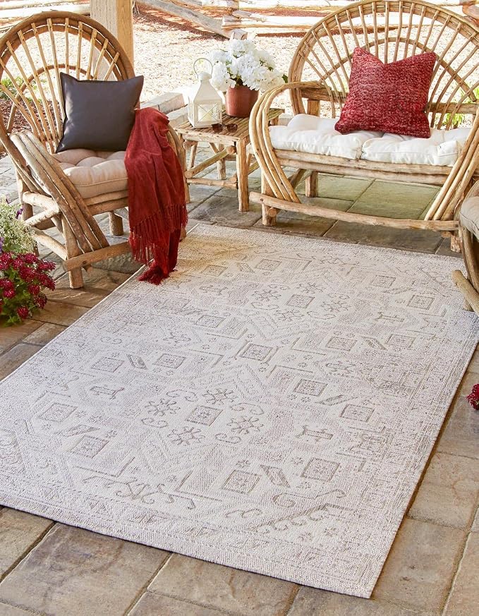 Unique Loom Outdoor Aztec Collection Area Rug - Coba (10' x 13' 1" Rectangle, Light Gray/ Ivory)