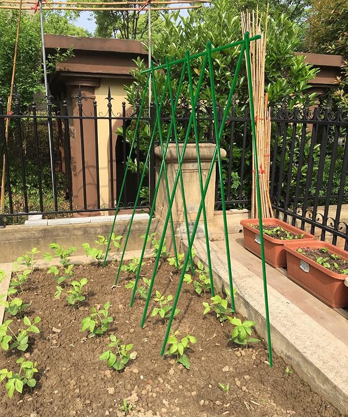 Garden Stakes 4FT,Plant Stakes,Tomato Stakes,Fiberglass Material,Strong and Durable,Will Never Rust,Pack of 20