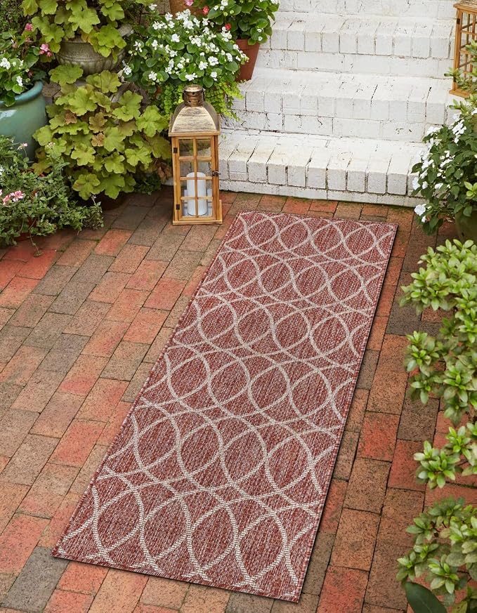 Unique Loom Outdoor Trellis Collection Area Rug - Gitter (2' x 8' Runner, Rust Red/ Ivory)