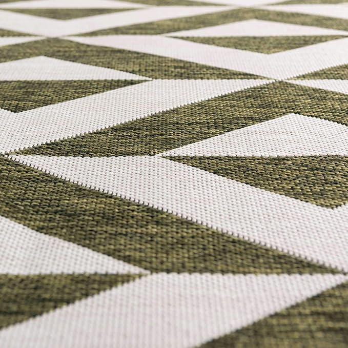 Unique Loom Outdoor Collection Area Rug - Napa (4' 1" x 6' 1" Rectangle, Green/ Ivory)