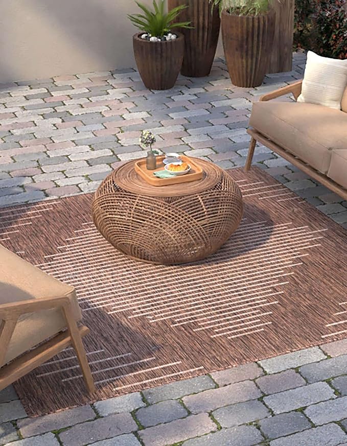 Unique Loom Outdoor Modern Collection Area Rug - Tambor (7' 1" Square, Brown/ Ivory)