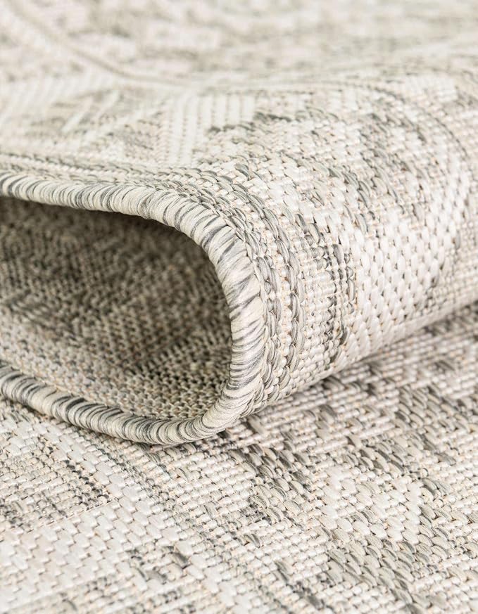 Unique Loom Outdoor Aztec Collection Area Rug - Chalca (6' 1" Square Light Gray/Ivory)