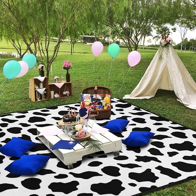 Cow Print Blankets Waterproof Foldable60’‘x80'', Portable Outdoor Picnic Mat Water Resistant for Grass,Padded Lawn & Park Blanket for Camping,Cow Print Stuff
