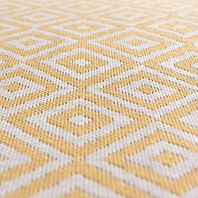 Unique Loom Outdoor Collection Area Rug - Costa Rica (4' 1' x 6' 1' Rectangle, Yellow Ivory/ Ivory)