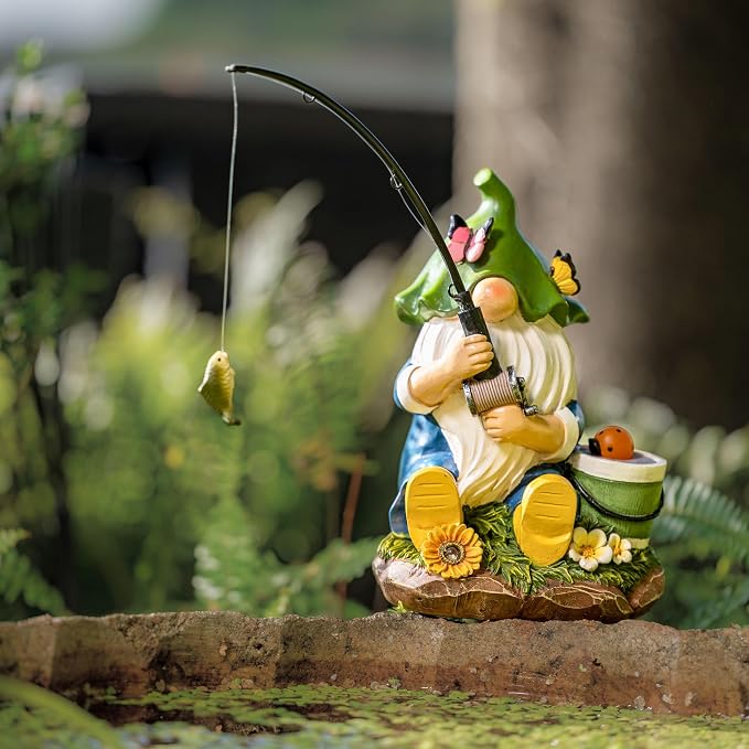 TERESA'S COLLECTIONS Resin Outdoor Statue with Solar Outdoor Lights for Garden Decor,Christmas Garden Gnome Fishing for Outside Yard Porch Patio Lawn,Ideal Gift for Women and Man 8.9"