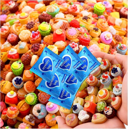 Mini Glow In The Dark Animal Resin Models, Resin Animals Mystery Bags, Individually Wrapped Blind Bags Tiny Animal Figurines, Collectible Mini Animals For Fairy Garden, DIY Crafts (100, Cake)