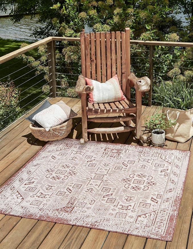 Unique Loom Outdoor Aztec Collection Area Rug - Coba (7' 10" Square, Rust Red/ Ivory)