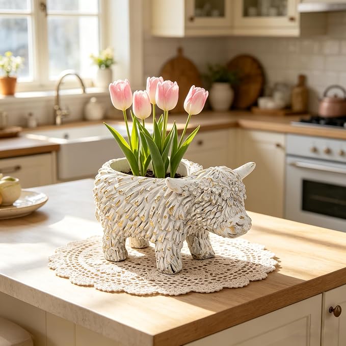 Rustic Highland Cow Planter - Vintage Distressed White Resin Planter Pot Indoor&Outdoor Flower Pots for Garden Home Decor, Succulent, Herbs