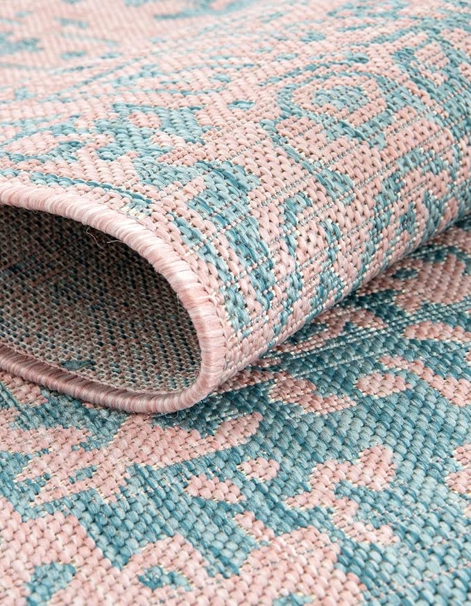 Unique Loom Jill Zarin Jill Zarin Outdoor Collection Area Rug - Dubai (6' 7" Round, Pink and Aqua/Light Blue)