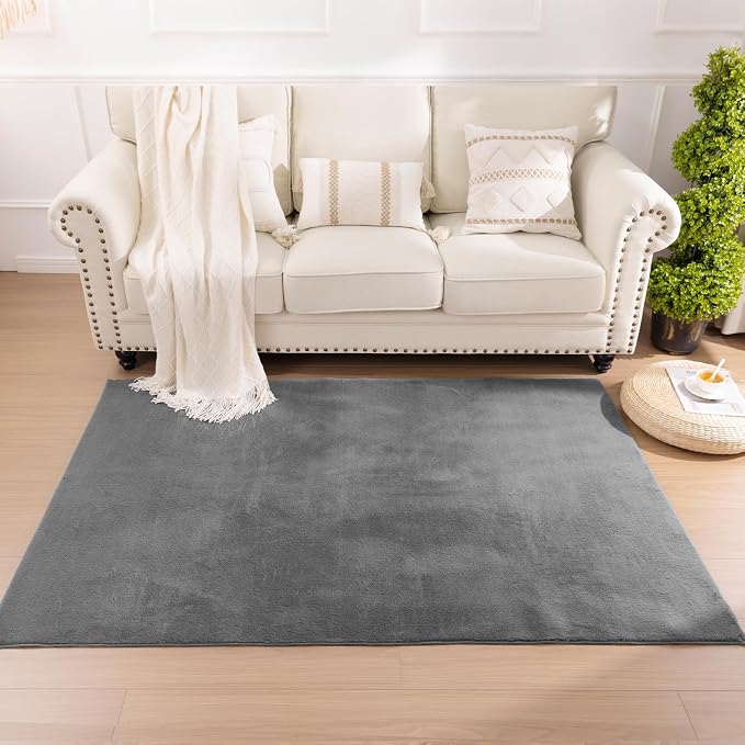 SHACOS Ultra Soft Faux Rabbit Fur Area Rugs 4x6 for Living Room, Grey | Non Slip Washable, Dense Pile Padded, Fluffy Cozy Indoor Modern Carpet for Bedroom Dining Room Kids Room Dorm Home Decor