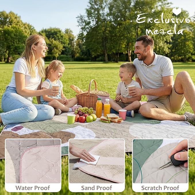Exclusivo Mezcla Extra Large Waterproof Picnic Blankets 3 Layer, Sandproof and Foldable Outdoor Blanket for Beach Camping, Park and Travel