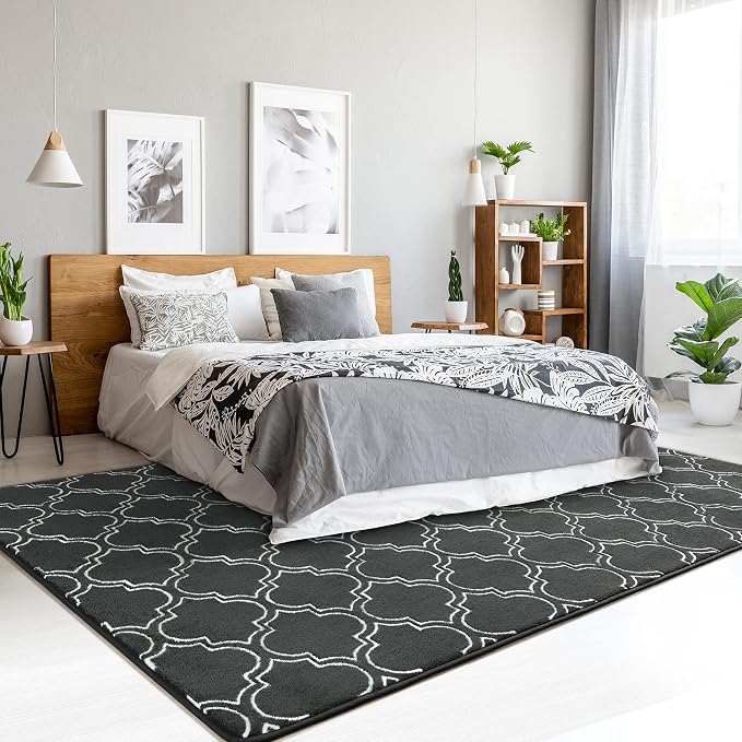 Chicrug 7x10 Shag Geometric Modern Area Rug for Bedroom Living Room | Memory Foam Indoor Carpet, Fluffy Rug for Bedside Room for Family Girls Kids Play Mat, Dark Grey and White