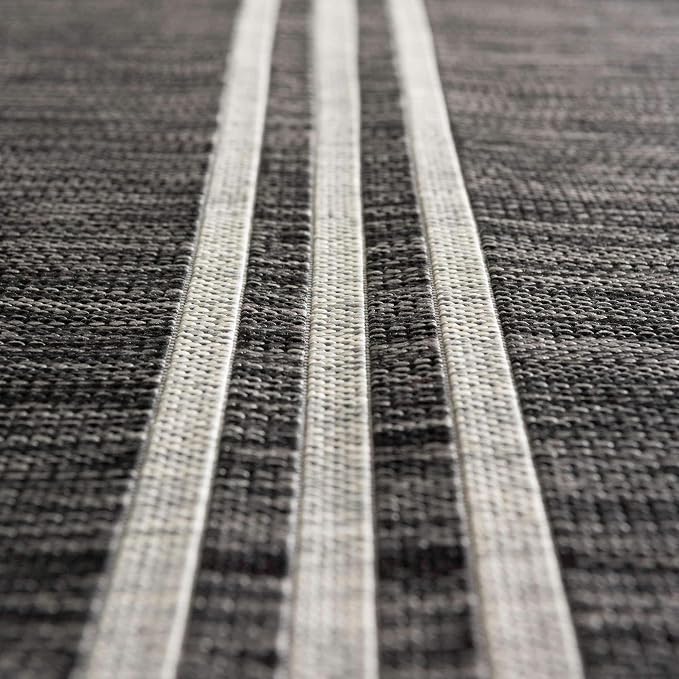 Unique Loom Jill Zarin Outdoor Collection Area Rug - Anguilla (3' 3" x 5' 3" Rectangle, Charcoal/ Ivory)