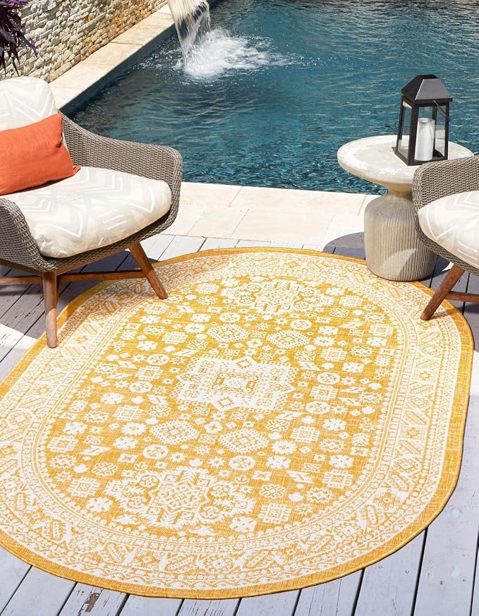 Unique Loom Outdoor Aztec Collection Area Rug - Chalca (3' 3" x 5' 3" Oval, Yellow/ Ivory)
