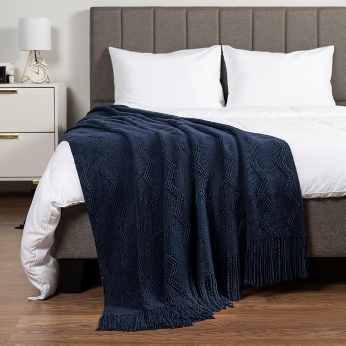 PAVILIA Navy Blue Knit Throw Blanket for Couch, Twin Bed, Soft Knitted Farmhouse Sofa Throw for Living Room, Lightweight Decorative Summer Blanket for Chair, Outdoor Textured Boho Blanket, 60x80
