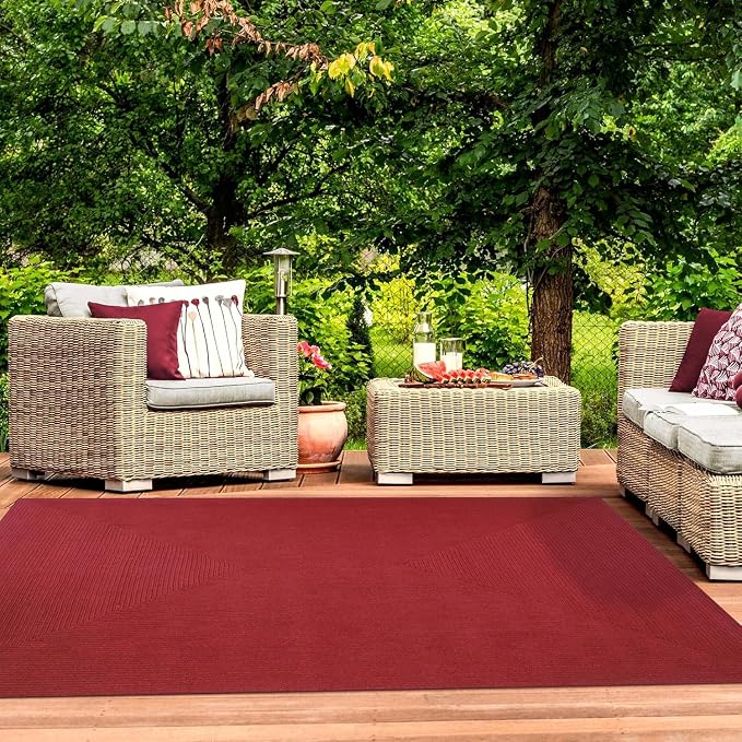 Superior Indoor/ Outdoor Large Area Rug, Reversible Braided Home Floor Decor for Living Room, Kitchen, Entryway, Patio, Front Porch, Deck, Modern, Boho, Farmhouse Style, 6' x 9', Burgundy