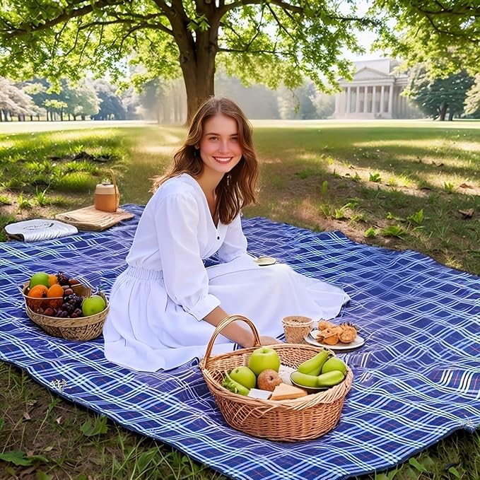 Wind Tour Waterproof Foldable Picnic Mat for Outdoor 59 x 71 Inches Blue | Waterproof & sandproof mat, 59 x 71 Inches navy blue single mat, perfect for camping, beach, park, hiking & fishing blanket