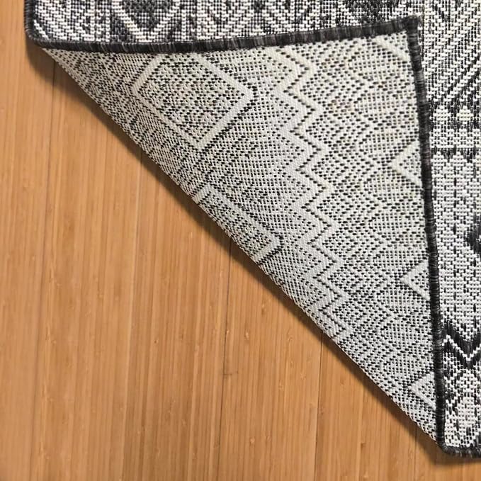 Gertmenian Indoor Outdoor Bohemian Area Rug - 5x7 Standard, Fade Resistant, Ideal for High Traffic in Living Room, Bedroom, Patio - Moroccan, Black, 27105