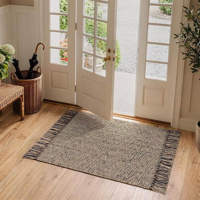 2' x 4.3' Boho Kitchen Runner Rug, Natural/Black Bathroom Rug | Hand-Woven Bathroom Rugs, Boho Washable Entry Carpet Washable Reversible Front Door Mats for Laundry Porch Decor