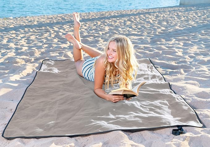 BRAWNTIDE Large Waterproof Outdoor Blanket, Extra Thick Fleece, Warm, Windproof & Sandproof, Quilted Stadium Blanket for Sports Events, Beach, Camping, Picnics, Dogs & Car, 82" x 55