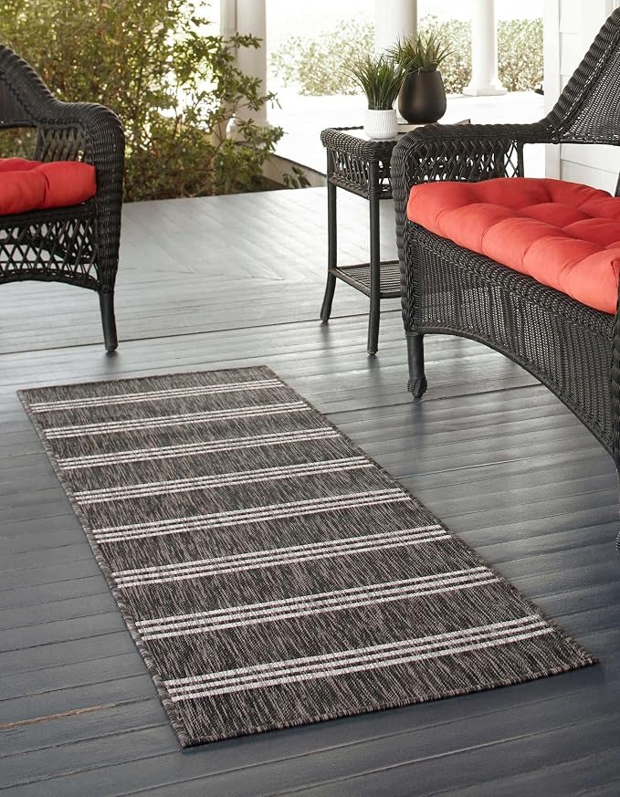 Unique Loom Jill Zarin Outdoor Collection Area Rug - Anguilla (2' 7'' x 10' Runner, Charcoal/ Ivory)