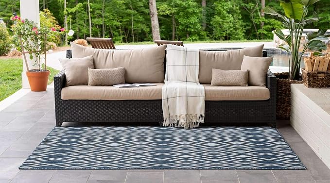 Jill Zarin Outdoor Collection Area Rug - Turks and Caicos (6' x 9' Rectangle Blue/Ivory)