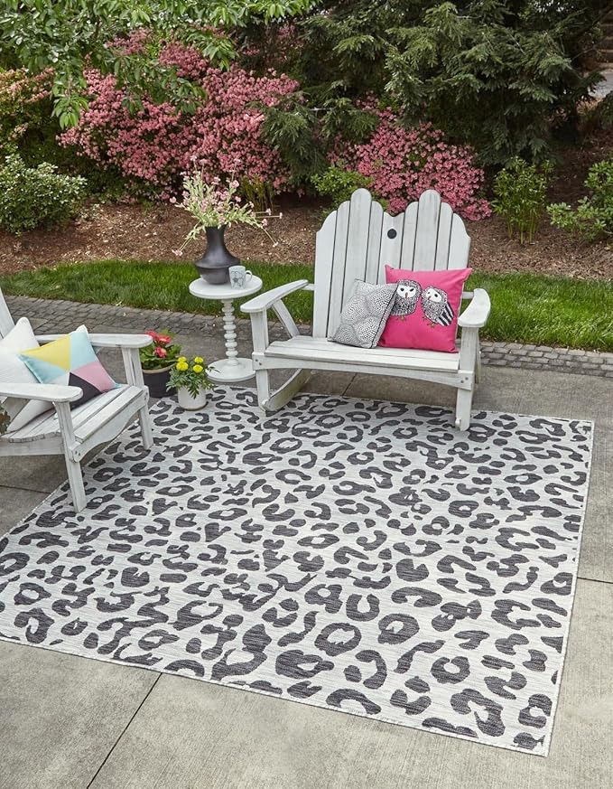 Unique Loom Outdoor Safari Collection Area Rug - Leopard (12' Square Light Gray/Gray)